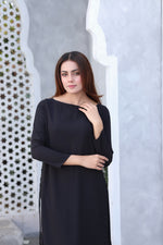 Black Crisscross