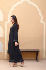 Black thread dress