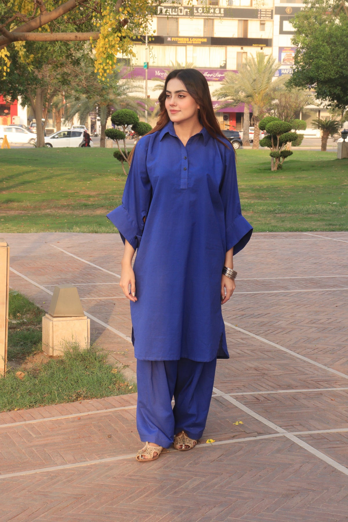 Lawn royal blue kurta shalwar