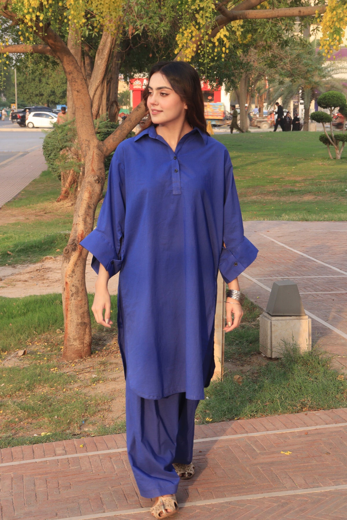 Lawn royal blue kurta shalwar